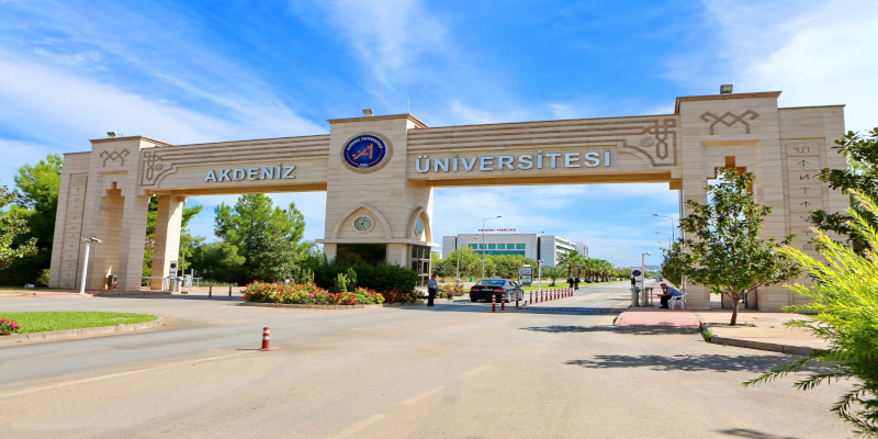 Akdeniz Üniversitesi